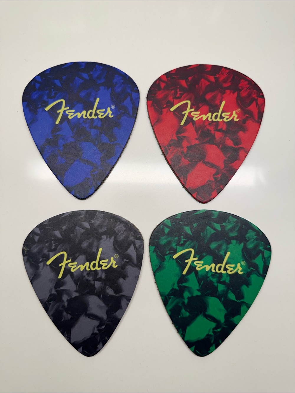 Fender Pearl-Pattern Guitar Picks — Blue, Red, Black, Green (4-Pack)
